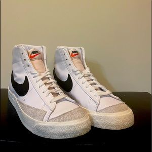 NIKE Blazers Mid ‘77 Vintage